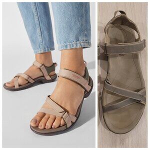 TEVA | Verra Sandal | Sz. 9